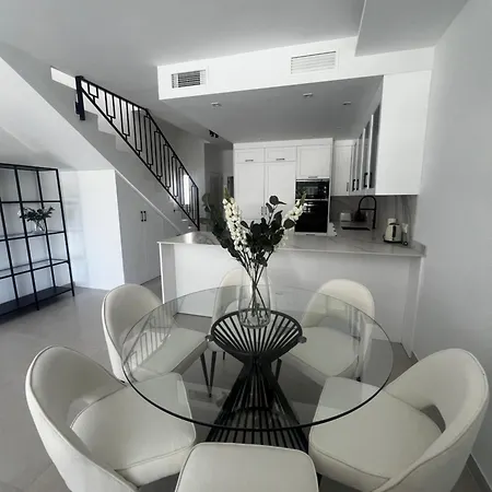 Aloha Golf View Retreat