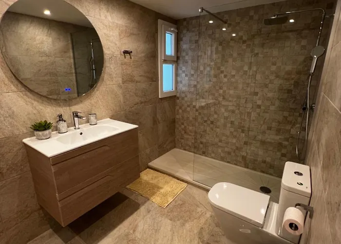 Aloha Golf View Retreat *