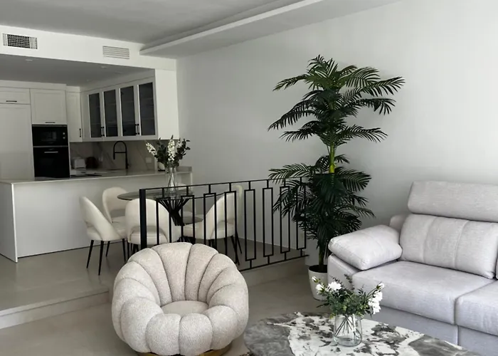 Aloha Golf View Retreat